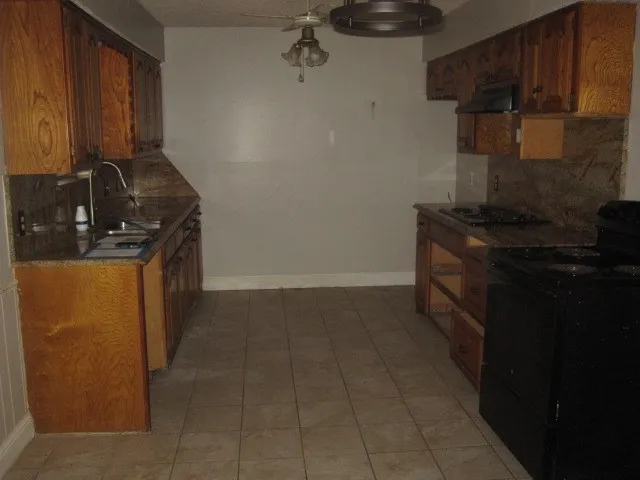 411 Ashland Drive Gainesville, TX 76240