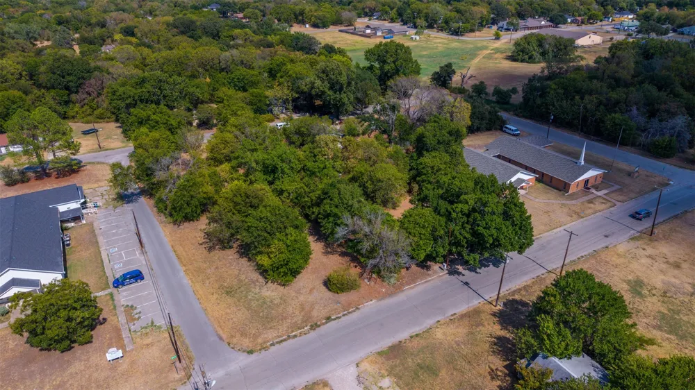417 3rd Street Corsicana, TX 75110
