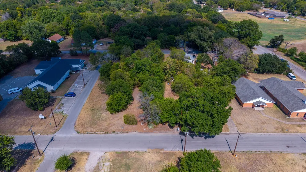 417 3rd Street Corsicana, TX 75110