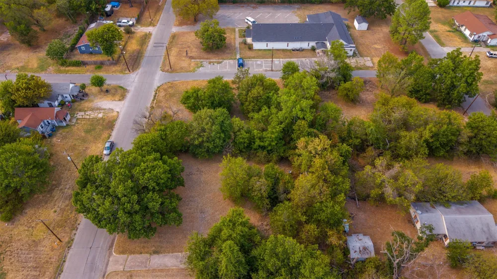 417 3rd Street Corsicana, TX 75110