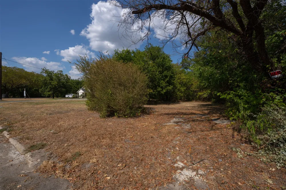 417 3rd Street Corsicana, TX 75110