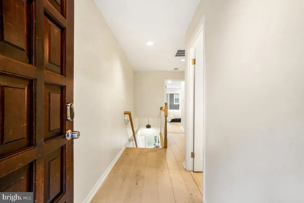 1715 15TH NW #15 Washington, DC 20009