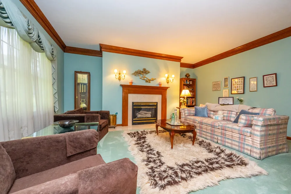 5375 Alpine Ridge Stevensville, MI 49127