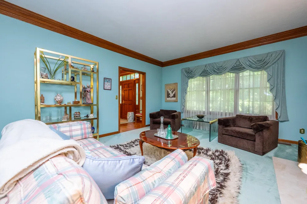 5375 Alpine Ridge Stevensville, MI 49127