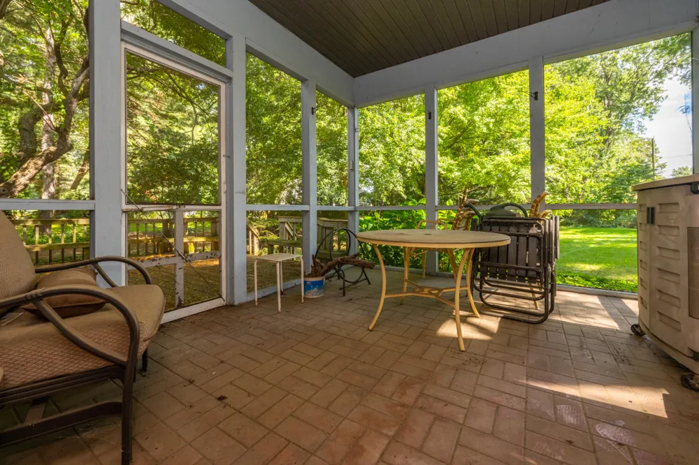 5375 Alpine Ridge Stevensville, MI 49127