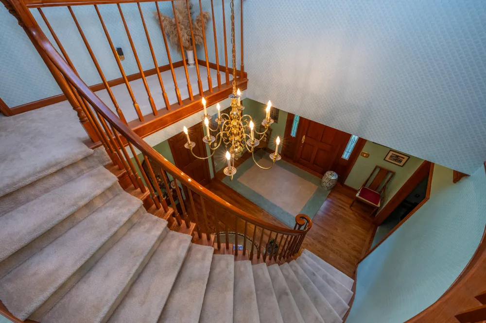 5375 Alpine Ridge Stevensville, MI 49127