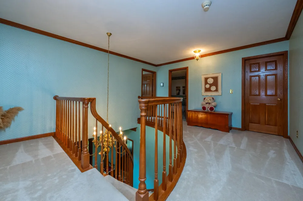 5375 Alpine Ridge Stevensville, MI 49127