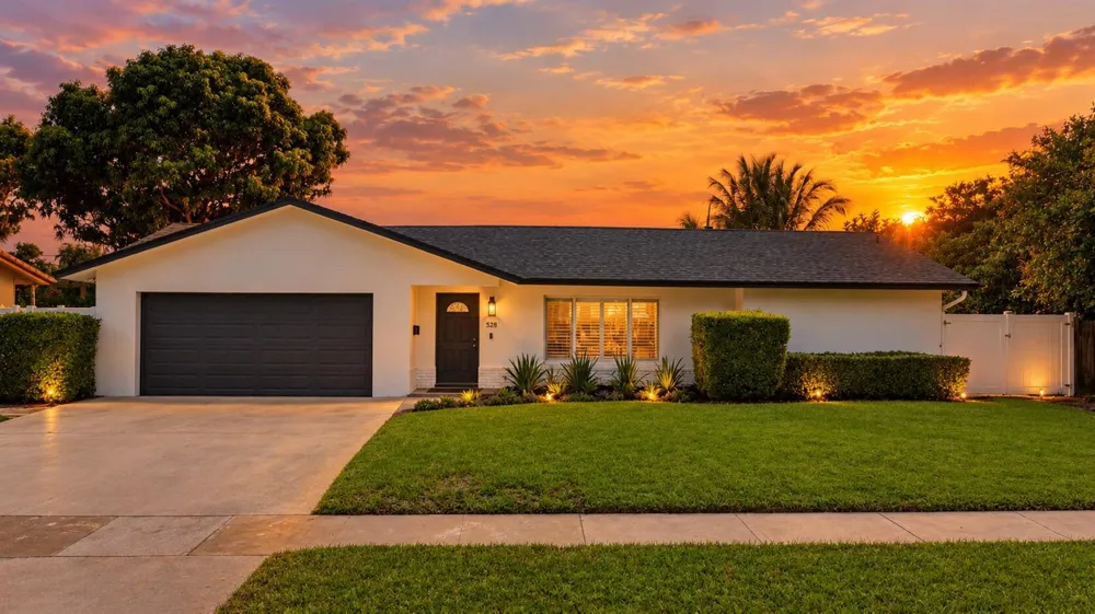 528 NW 15TH AVENUE Boca Raton, FL 33486