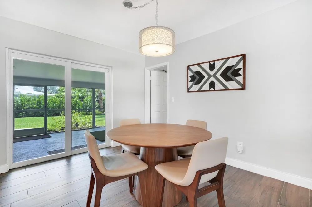 528 NW 15TH AVENUE Boca Raton, FL 33486
