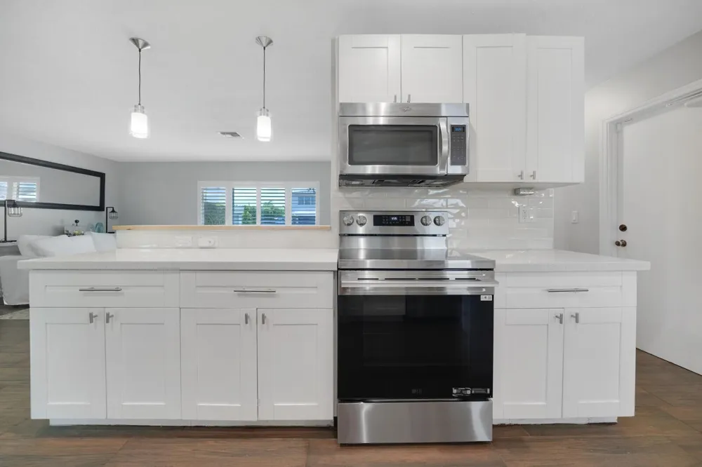 528 NW 15TH AVENUE Boca Raton, FL 33486