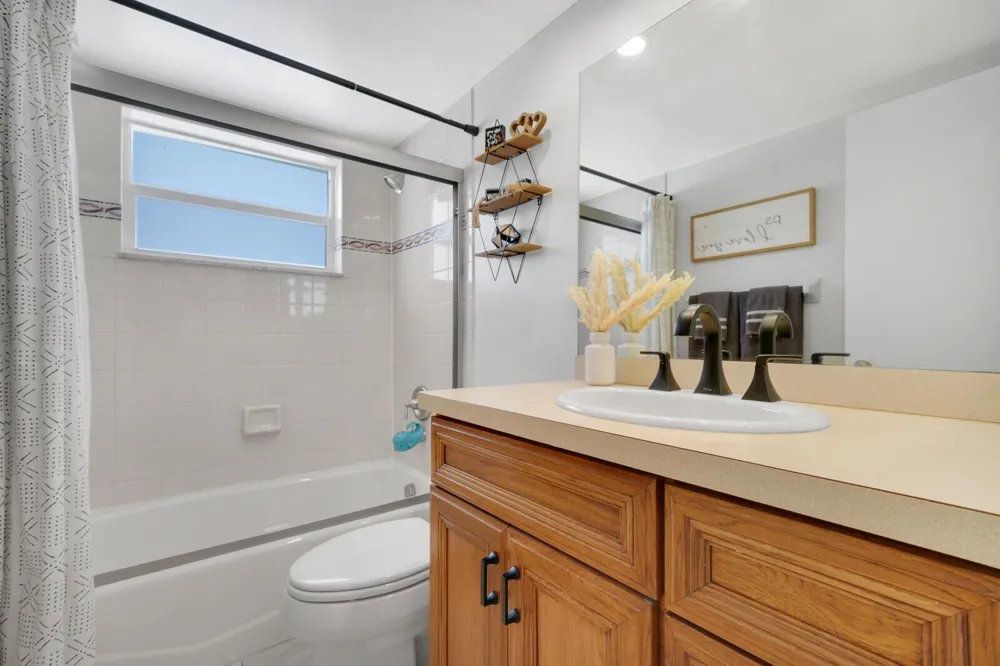 528 NW 15TH AVENUE Boca Raton, FL 33486