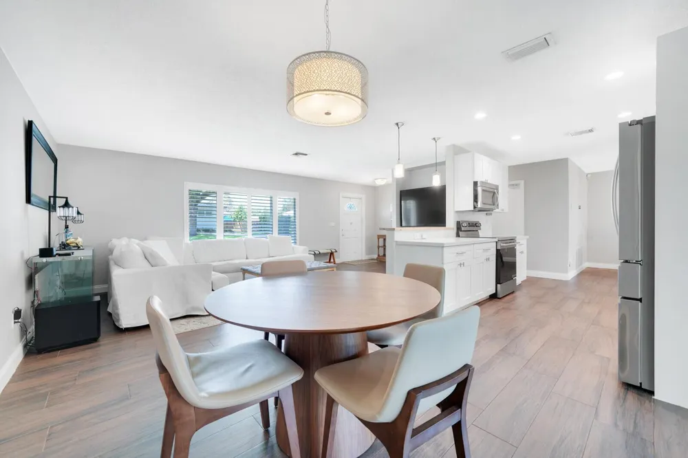 528 NW 15TH AVENUE Boca Raton, FL 33486