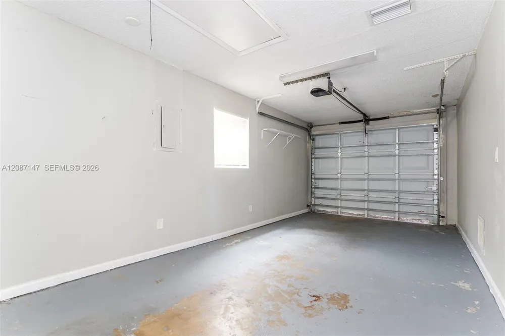 6129 Moonbeam Dr Lake Worth, FL 33463
