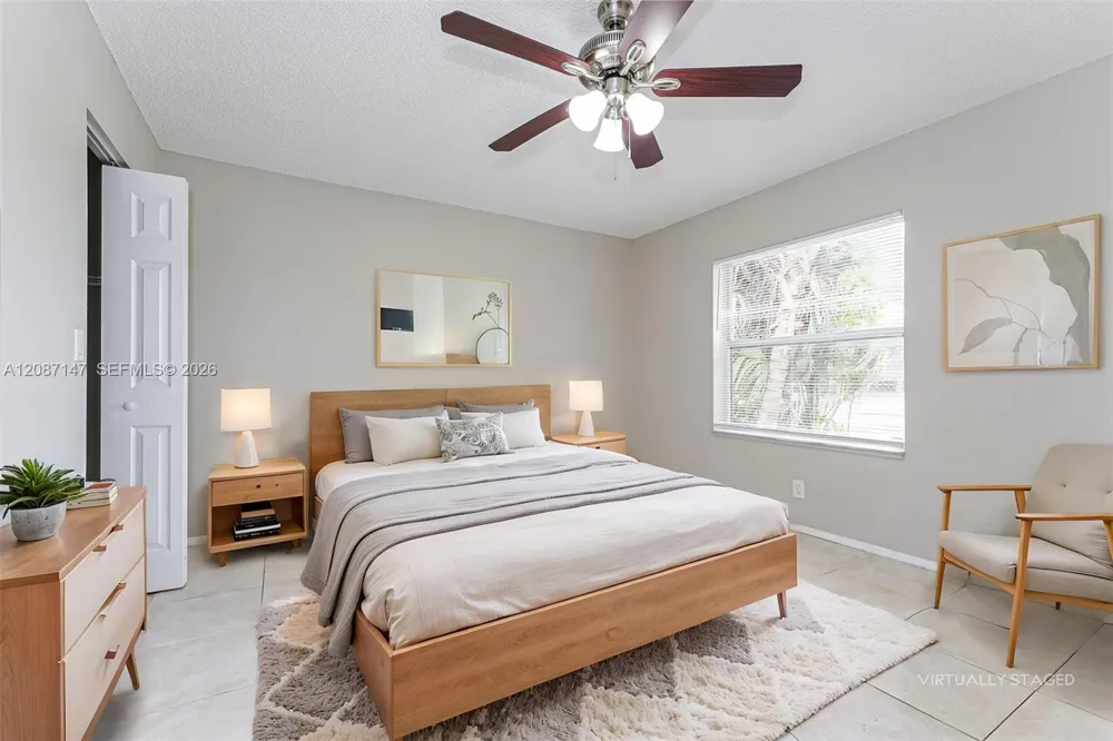 6129 Moonbeam Dr Lake Worth, FL 33463
