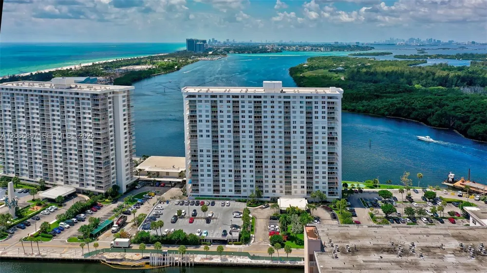 500 Bayview Dr #1420 Sunny Isles Beach, FL 33160