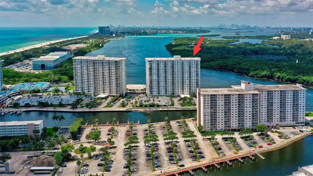 500 Bayview Dr #1420 Sunny Isles Beach, FL 33160