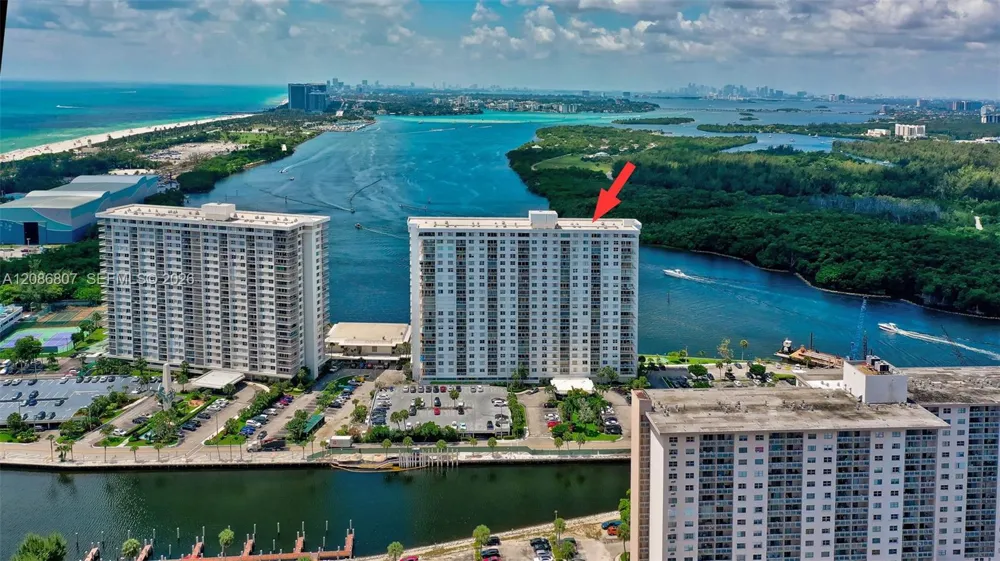 500 Bayview Dr #1420 Sunny Isles Beach, FL 33160