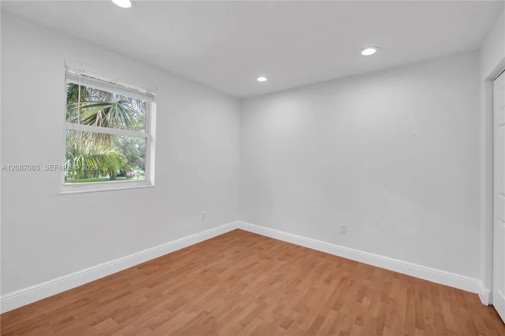 10667 NW 45th St #10667 Coral Springs, FL 33065