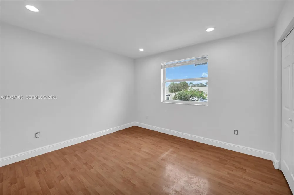 10667 NW 45th St #10667 Coral Springs, FL 33065