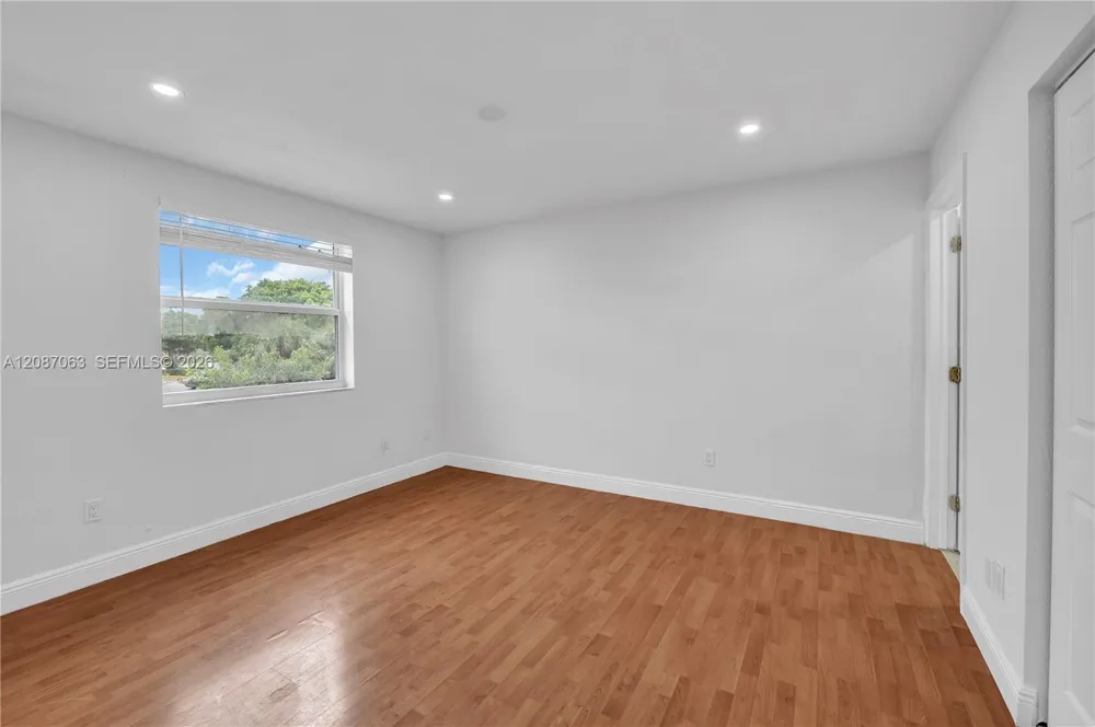 10667 NW 45th St #10667 Coral Springs, FL 33065