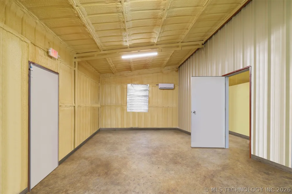 3565 Sawmill Road Caddo, OK 74729