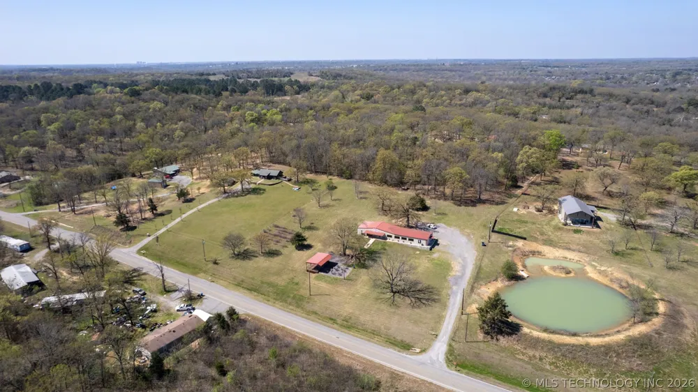 3565 Sawmill Road Caddo, OK 74729