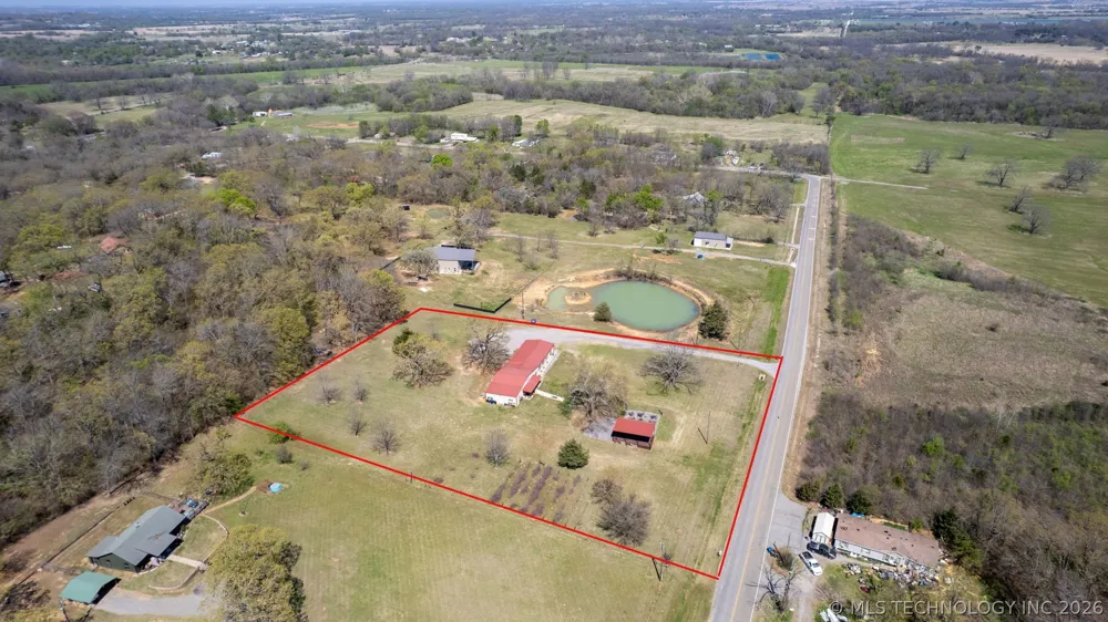 3565 Sawmill Road Caddo, OK 74729