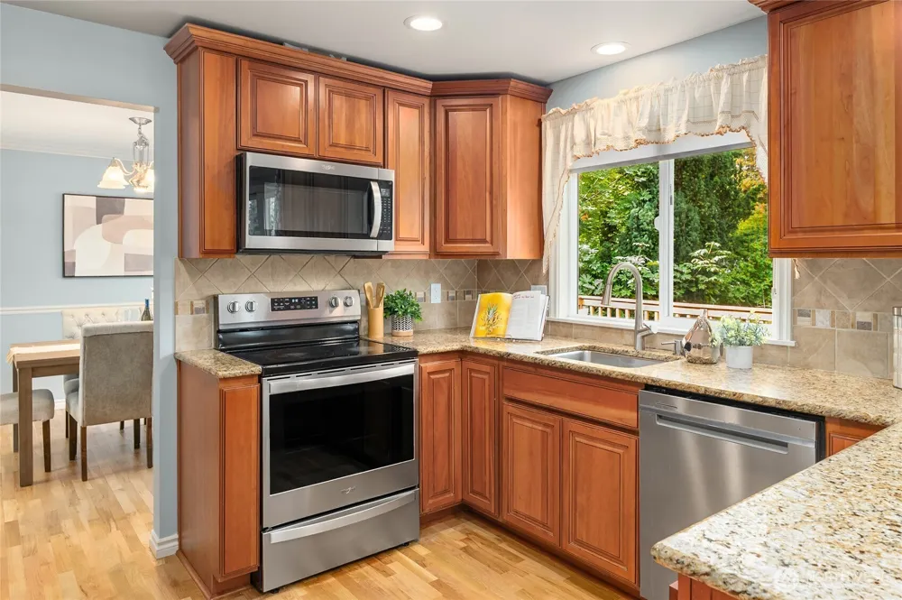 4909 122nd Avenue SE Bellevue, WA 98006
