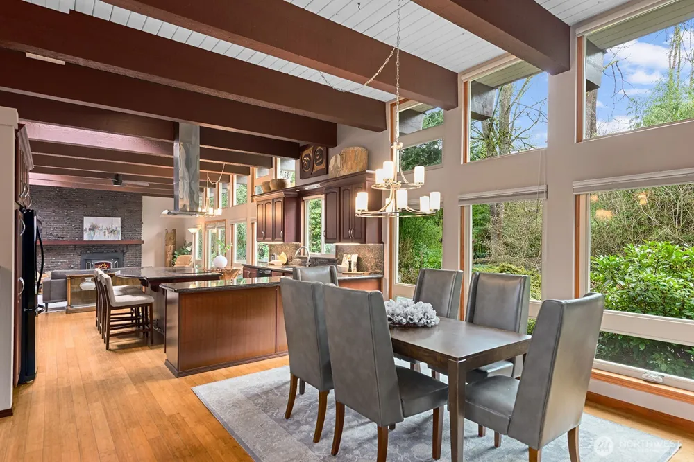 16 Cascade Key Bellevue, WA 98006
