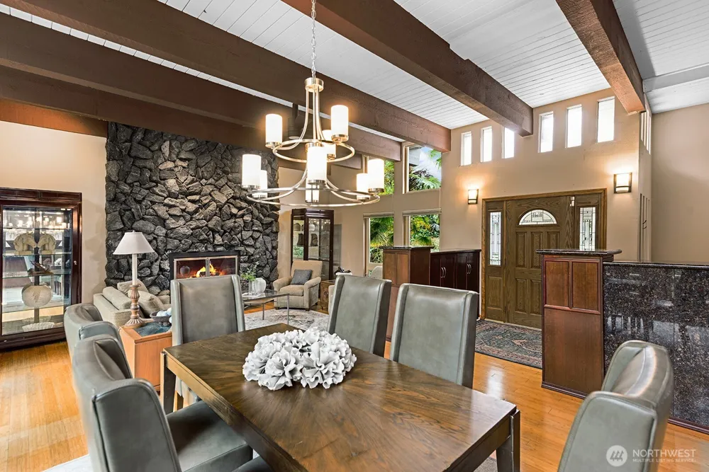 16 Cascade Key Bellevue, WA 98006