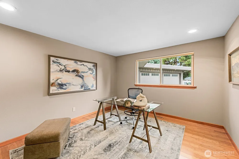 16 Cascade Key Bellevue, WA 98006