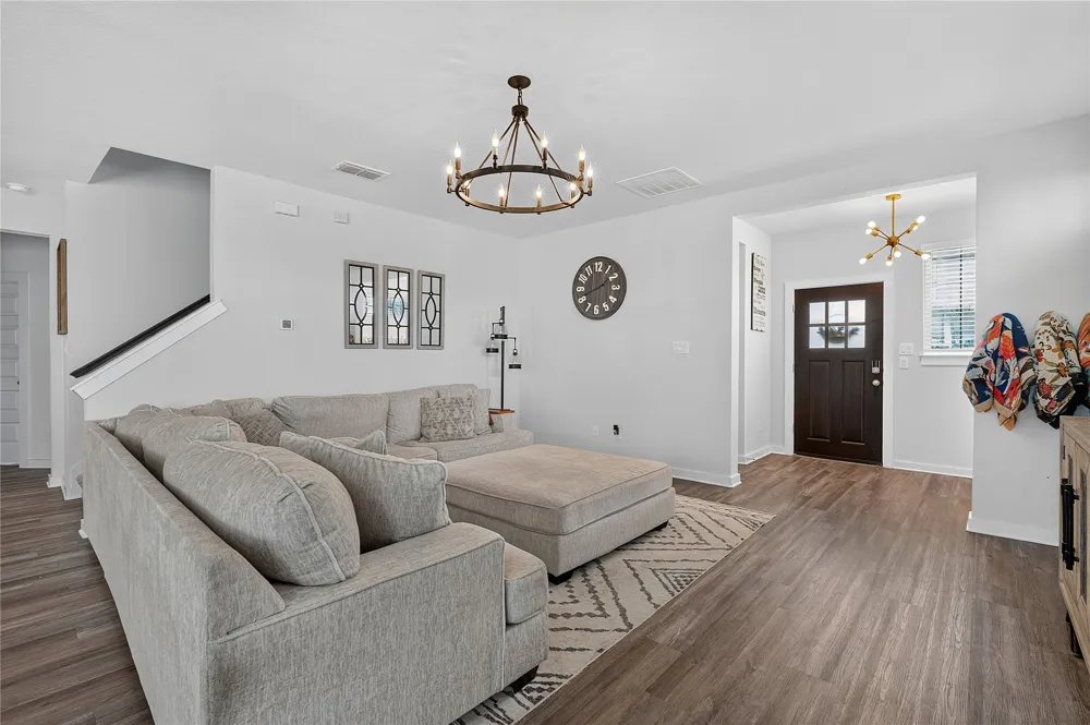 278 Garner Drive Kyle, TX 78640