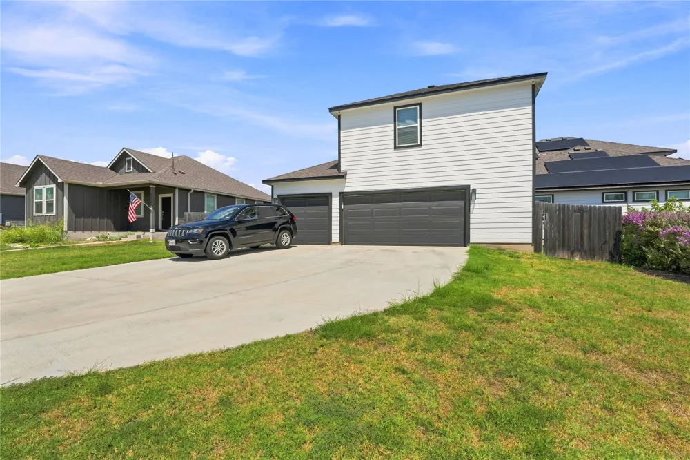 278 Garner Drive Kyle, TX 78640