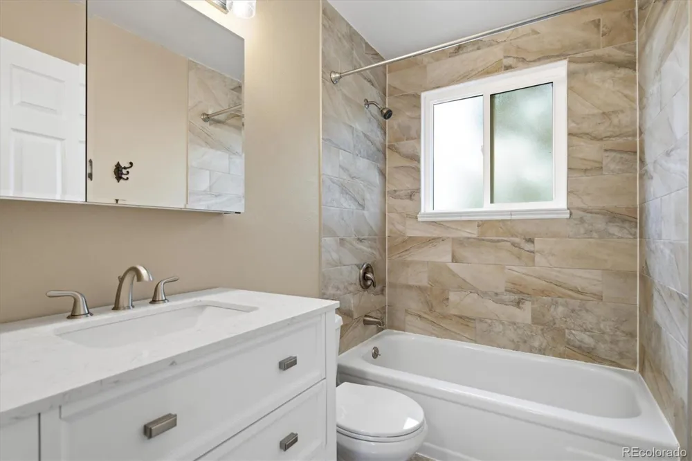 4775 S Olathe Street Aurora, CO 80015