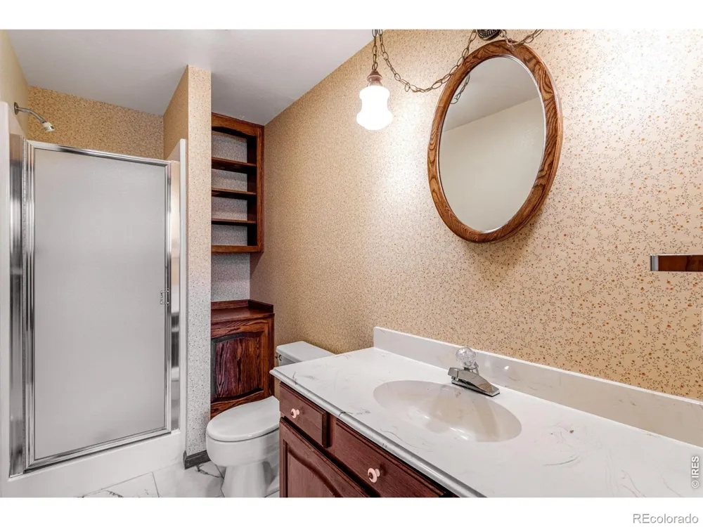 1921 Rangeview Drive Fort Collins, CO 80524
