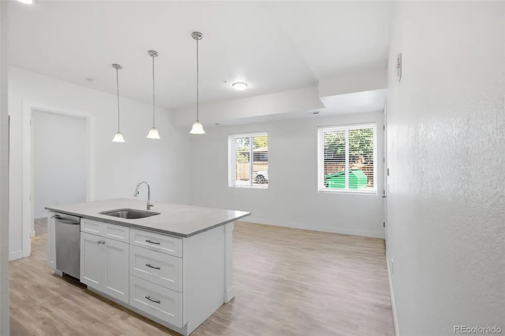 7791 W Mississippi #Unit 1 Lakewood, CO 80226