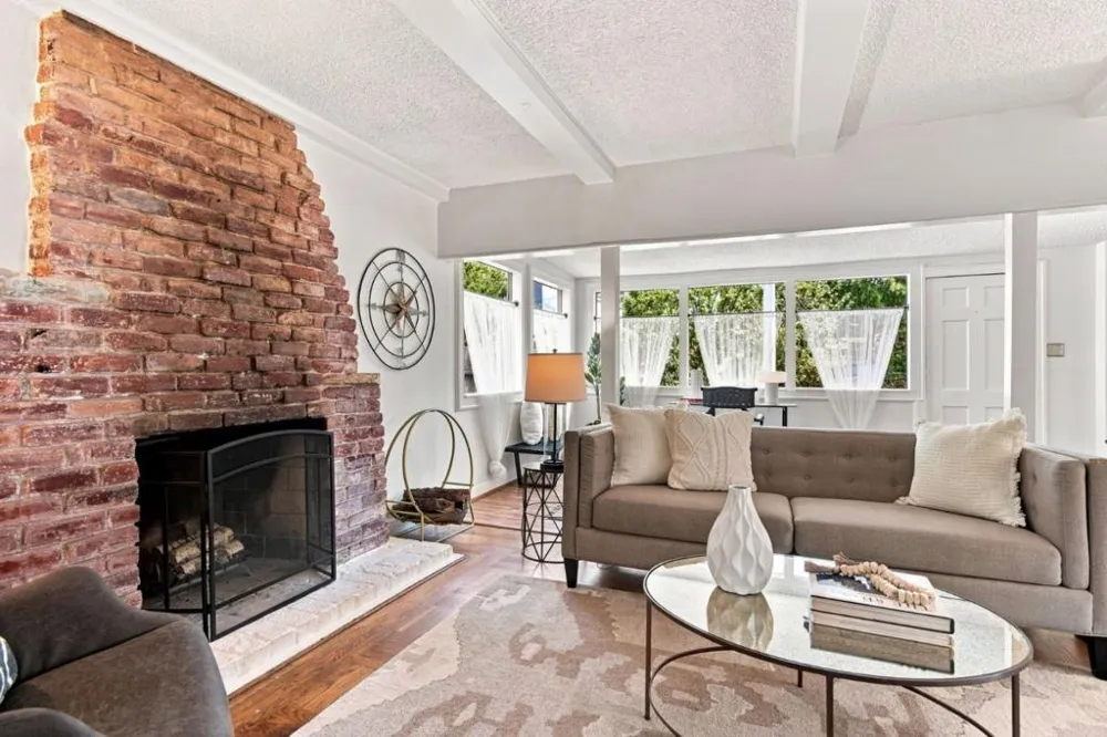 468 Donaldson Avenue Pacifica, CA 94044