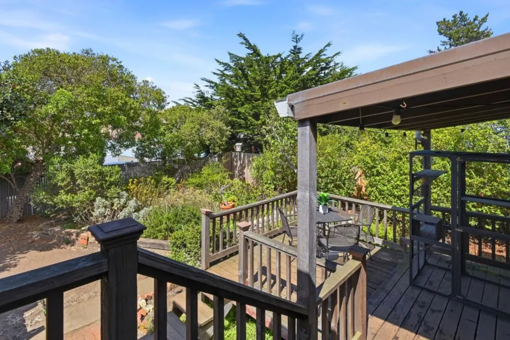 468 Donaldson Avenue Pacifica, CA 94044