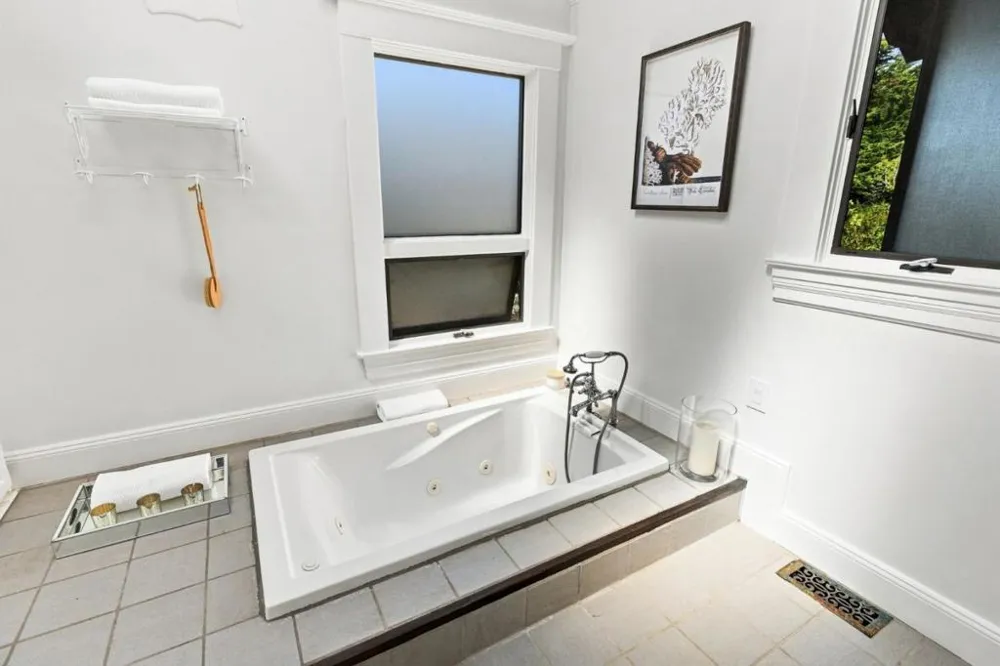 468 Donaldson Avenue Pacifica, CA 94044