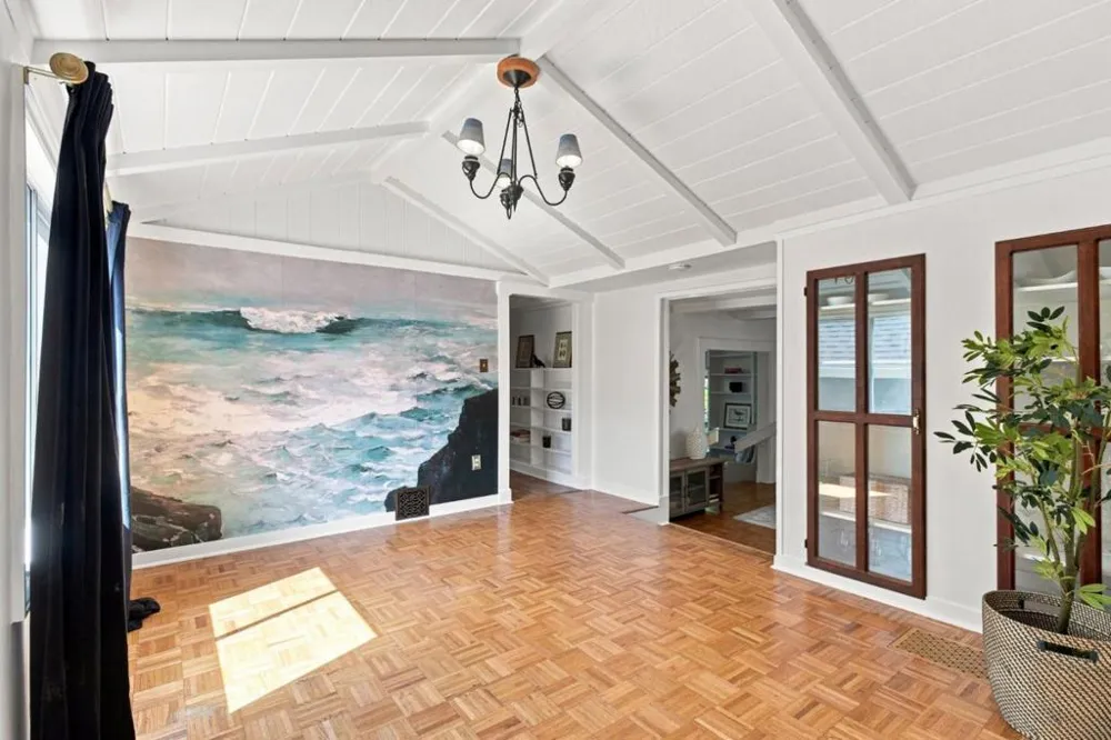 468 Donaldson Avenue Pacifica, CA 94044
