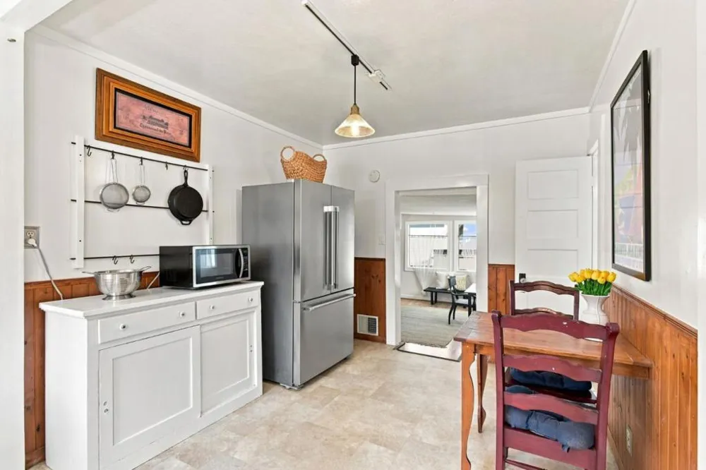 468 Donaldson Avenue Pacifica, CA 94044