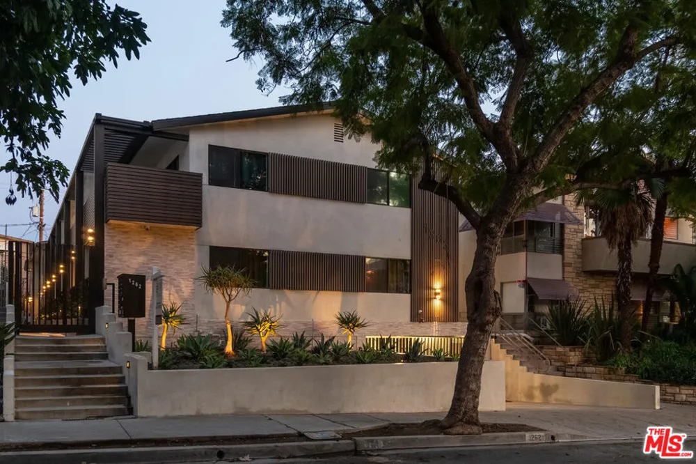 1262 Sweetzer Avenue #109 West Hollywood, CA 90069