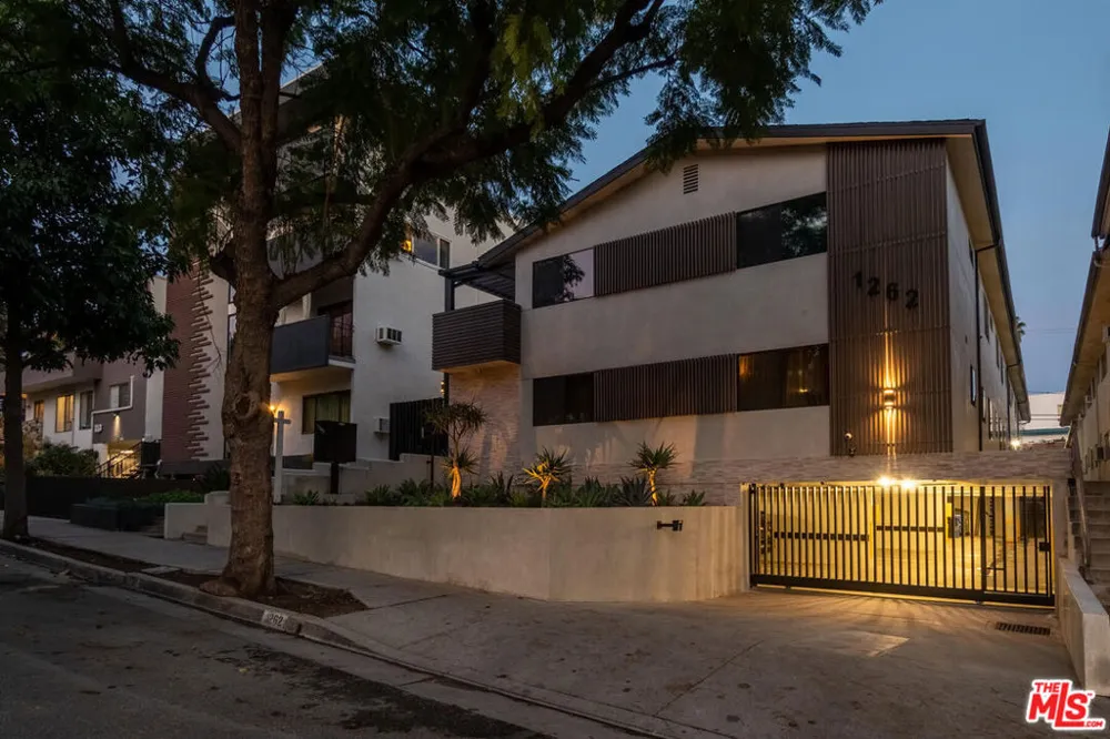 1262 Sweetzer Avenue #109 West Hollywood, CA 90069