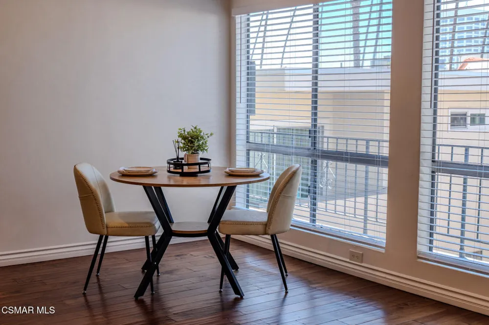 1021 5th Street #206 Santa Monica, CA 90403