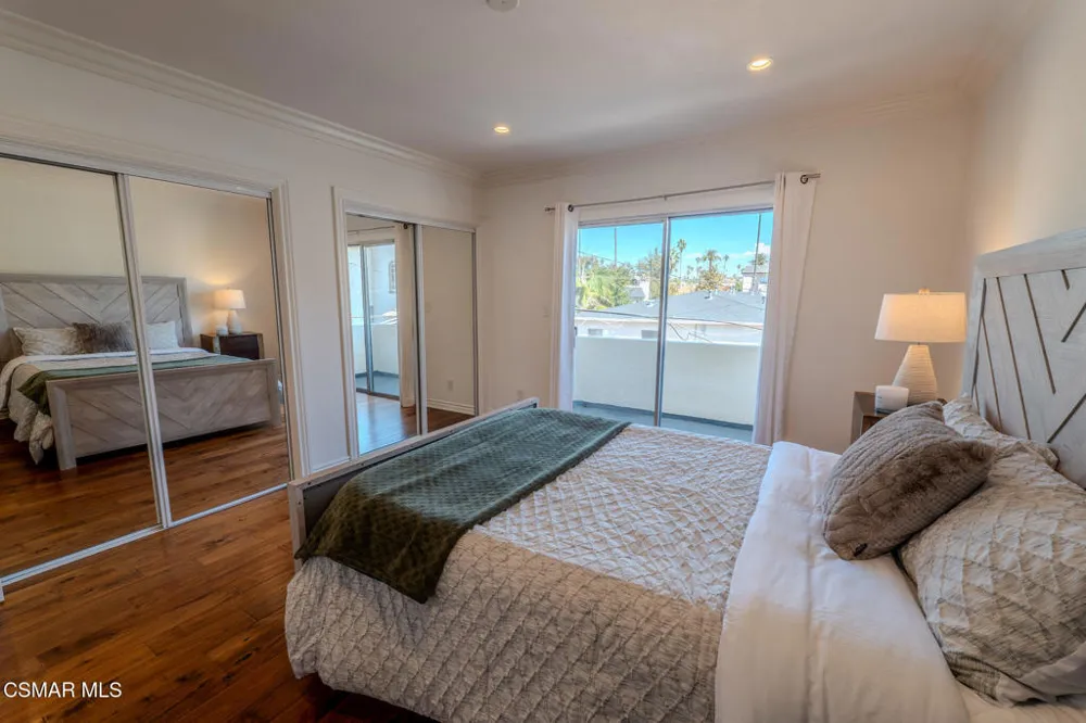 1021 5th Street #206 Santa Monica, CA 90403