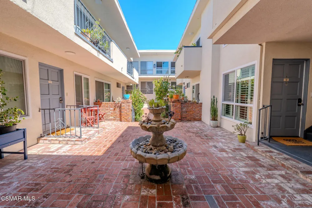 1021 5th Street #206 Santa Monica, CA 90403