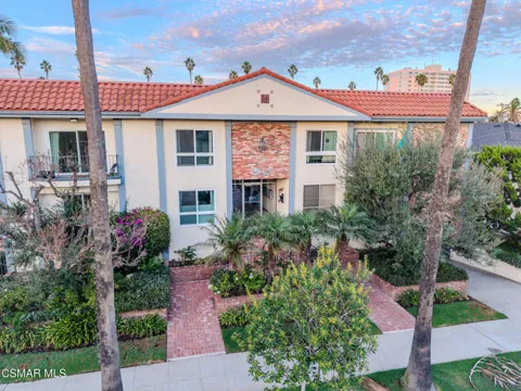 1021 5th Street #206