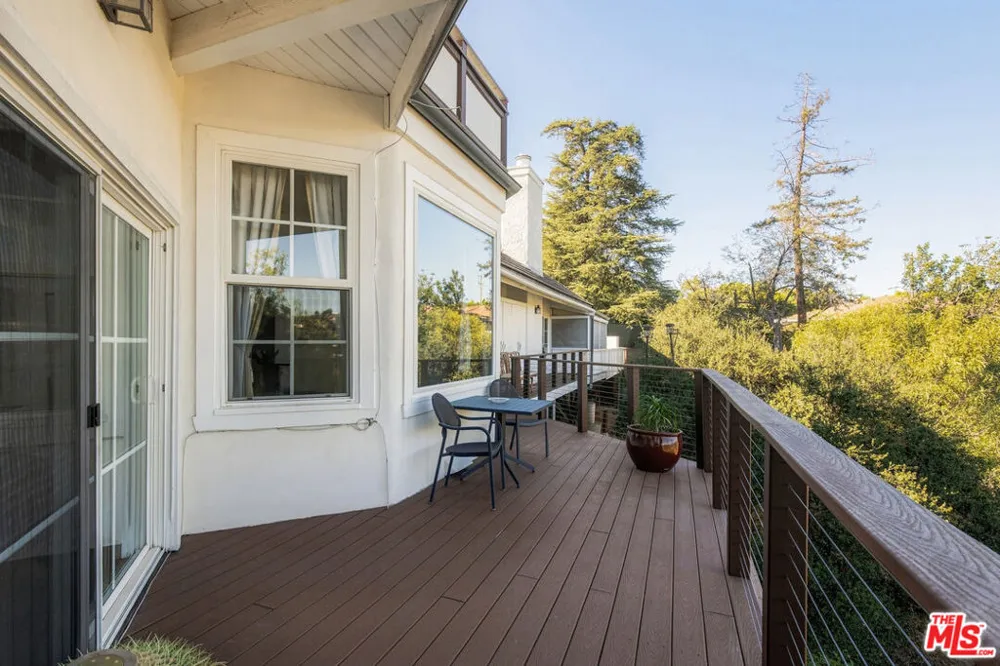 2312 Kimridge Road Beverly Hills, CA 90210
