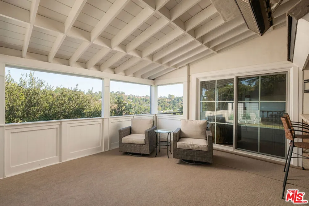 2312 Kimridge Road Beverly Hills, CA 90210