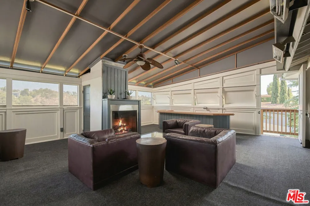 2312 Kimridge Road Beverly Hills, CA 90210